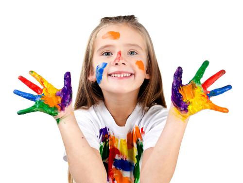 孩子在幼兒園磕碰 ，不同的處理方式影響孩子一生！